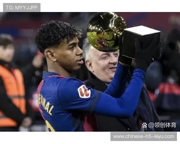 巴萨小将亚马尔接受专访,谈及倒钩进球与赛季目标。 巴萨小将亚马尔接受专访,谈及倒钩进球与赛季目标。